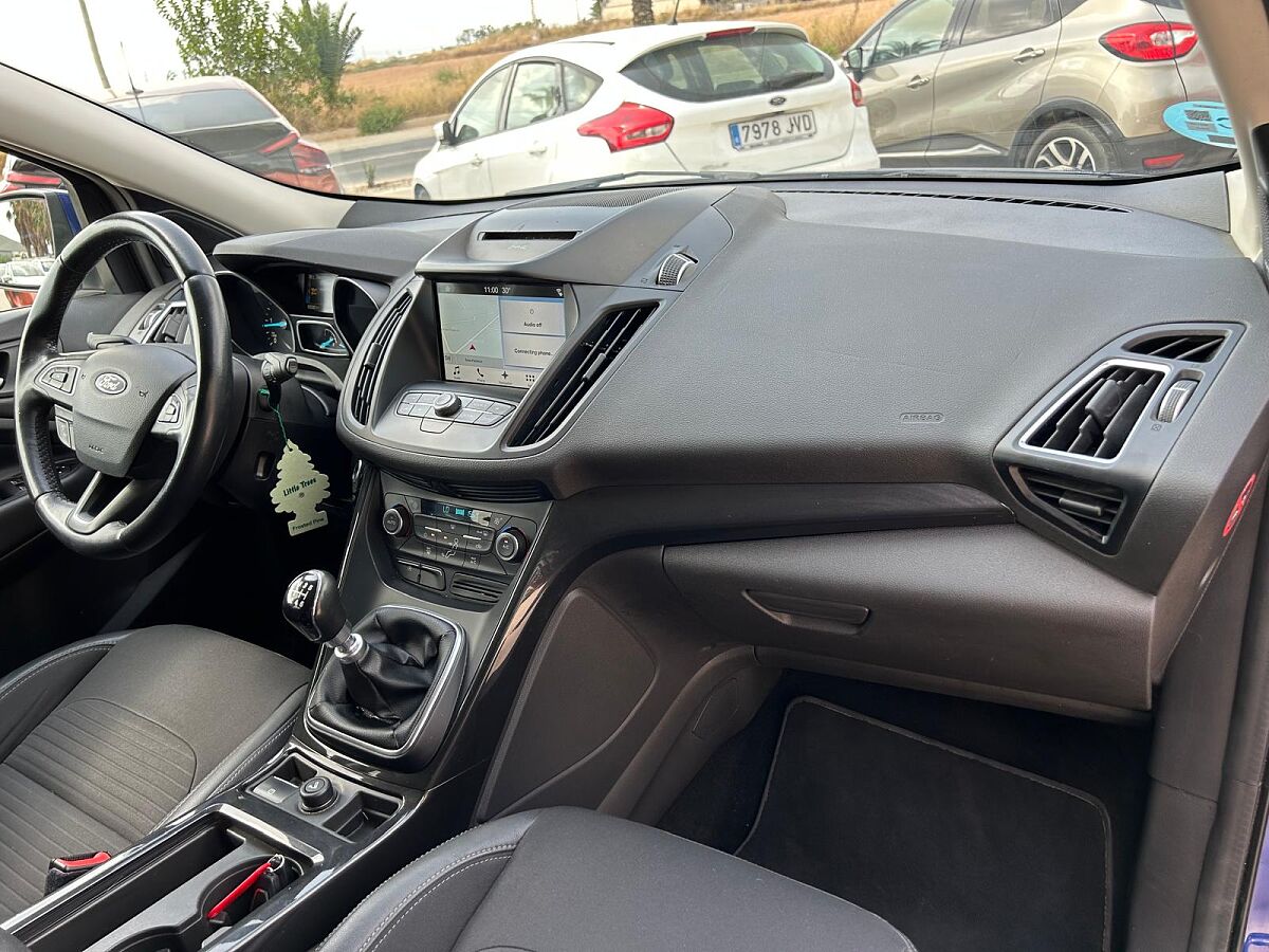 FORD KUGA TITANIUM 4X4 2.0 TDCI SPANISH LHD IN SPAIN 65000 MILES SUPER 2017